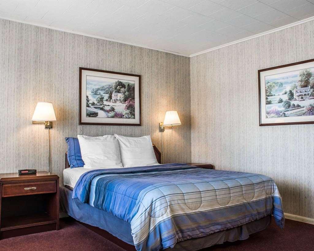 Rodeway Inn Marshall Manor Хорсхедс Номер фото