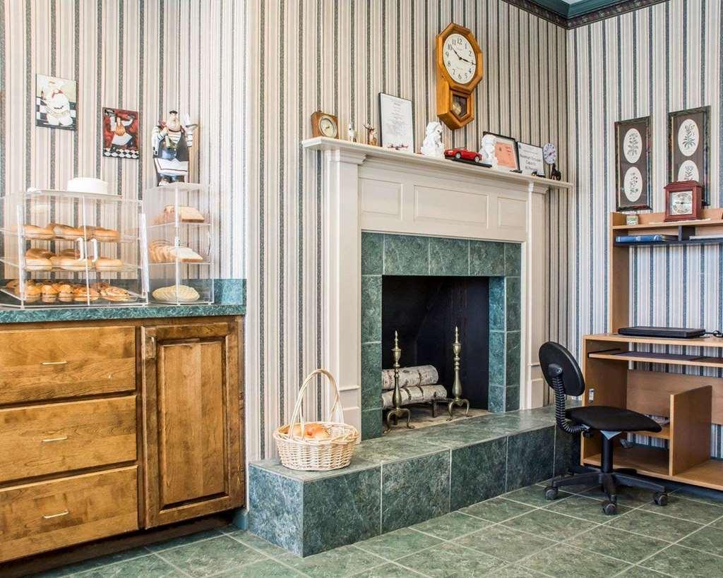 Rodeway Inn Marshall Manor Хорсхедс Интерьер фото