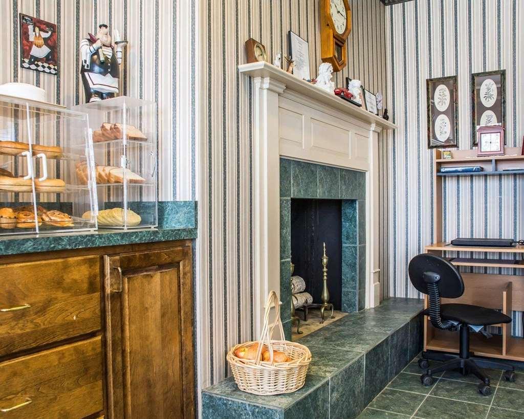 Rodeway Inn Marshall Manor Хорсхедс Интерьер фото