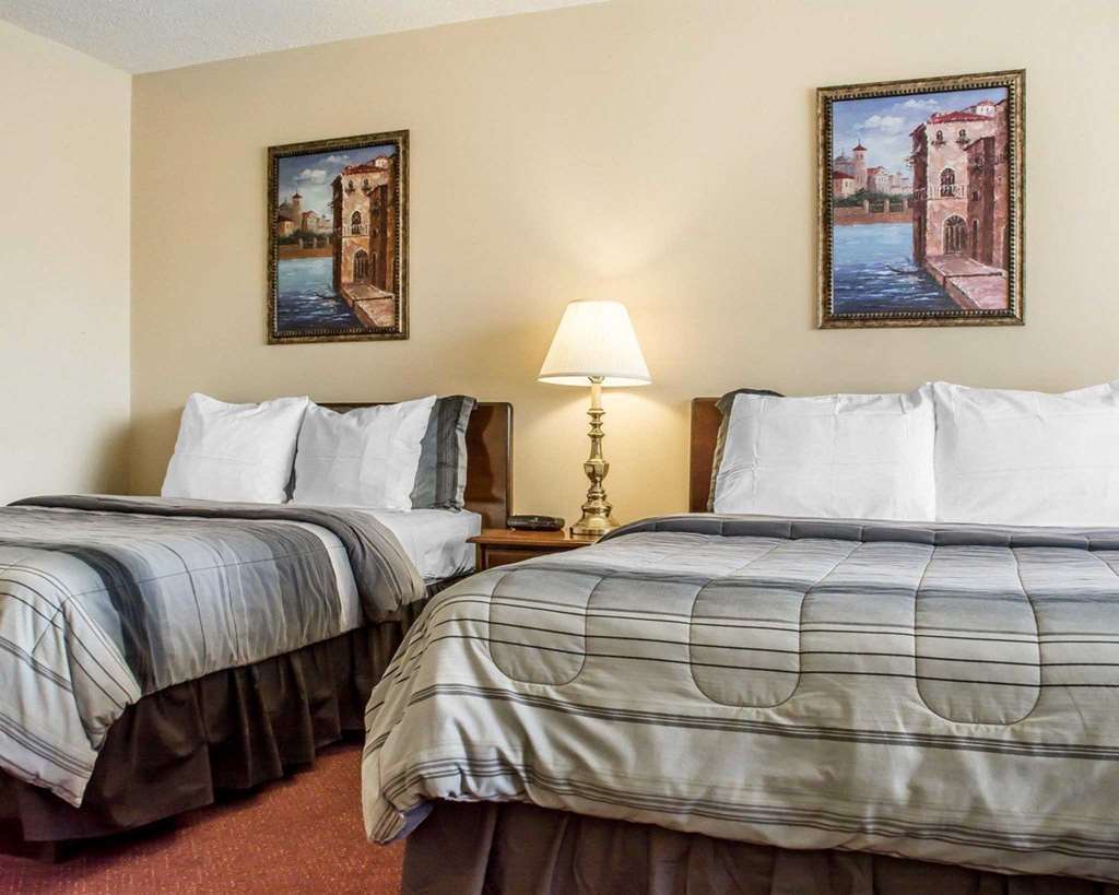 Rodeway Inn Marshall Manor Хорсхедс Номер фото